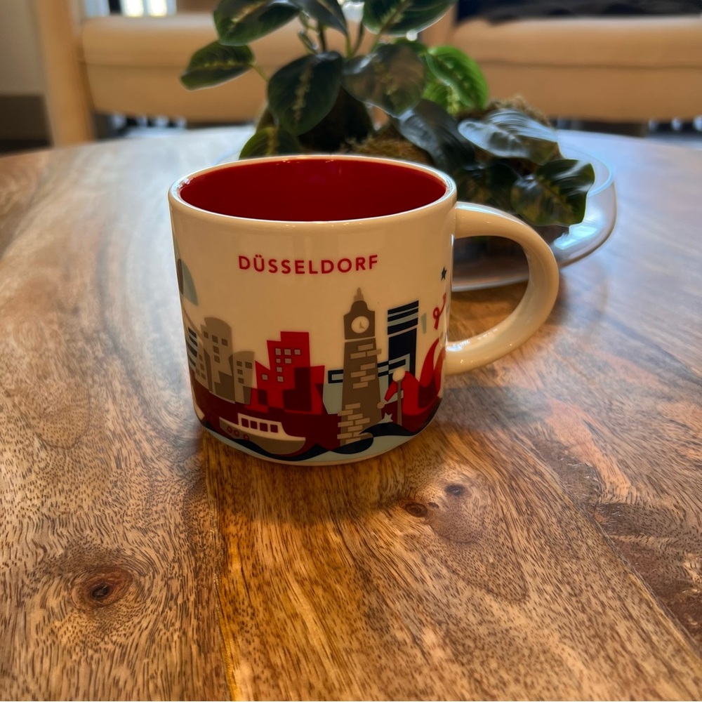 DÜSSELDORF Starbucks mug